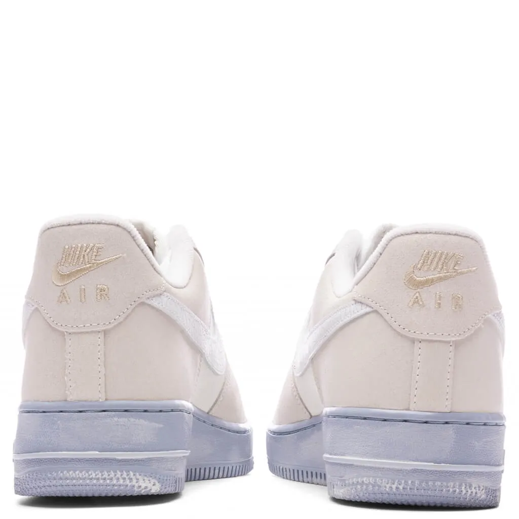 Air Force 1 '07 LV8 EMB - Summit White/White/Blue Whisper