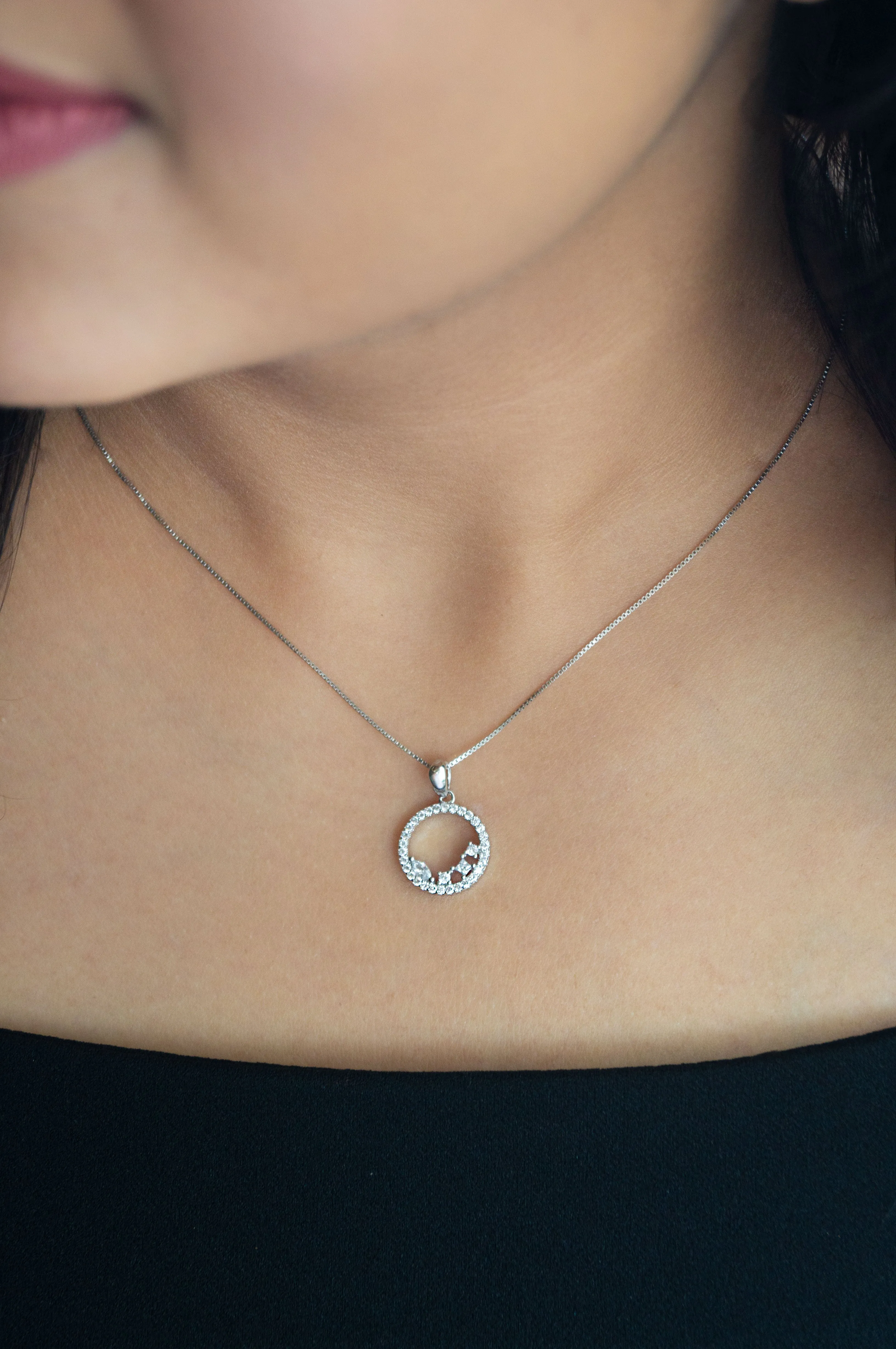 Blossom Circle Sterling Silver Pendant Set