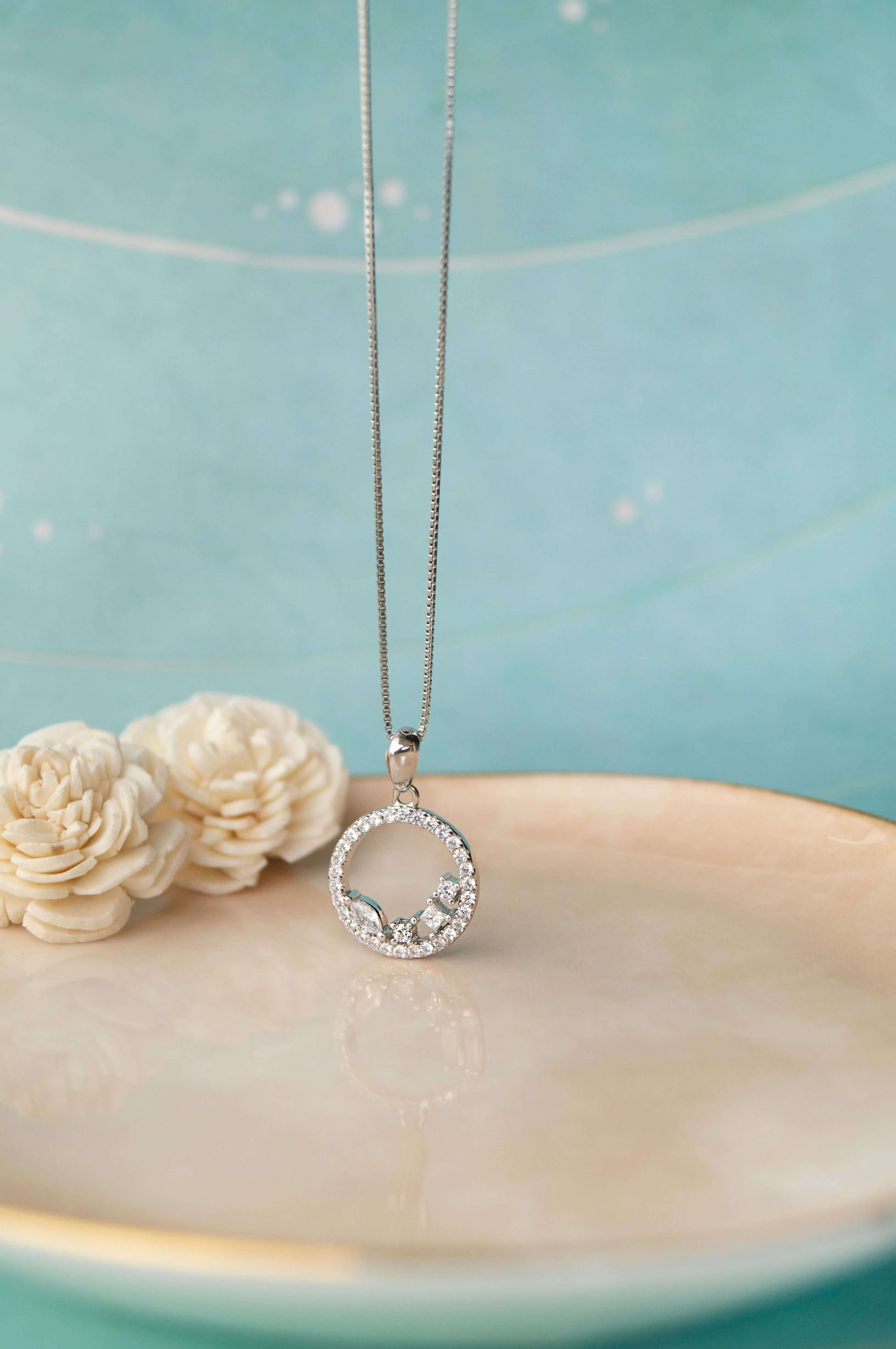 Blossom Circle Sterling Silver Pendant Set