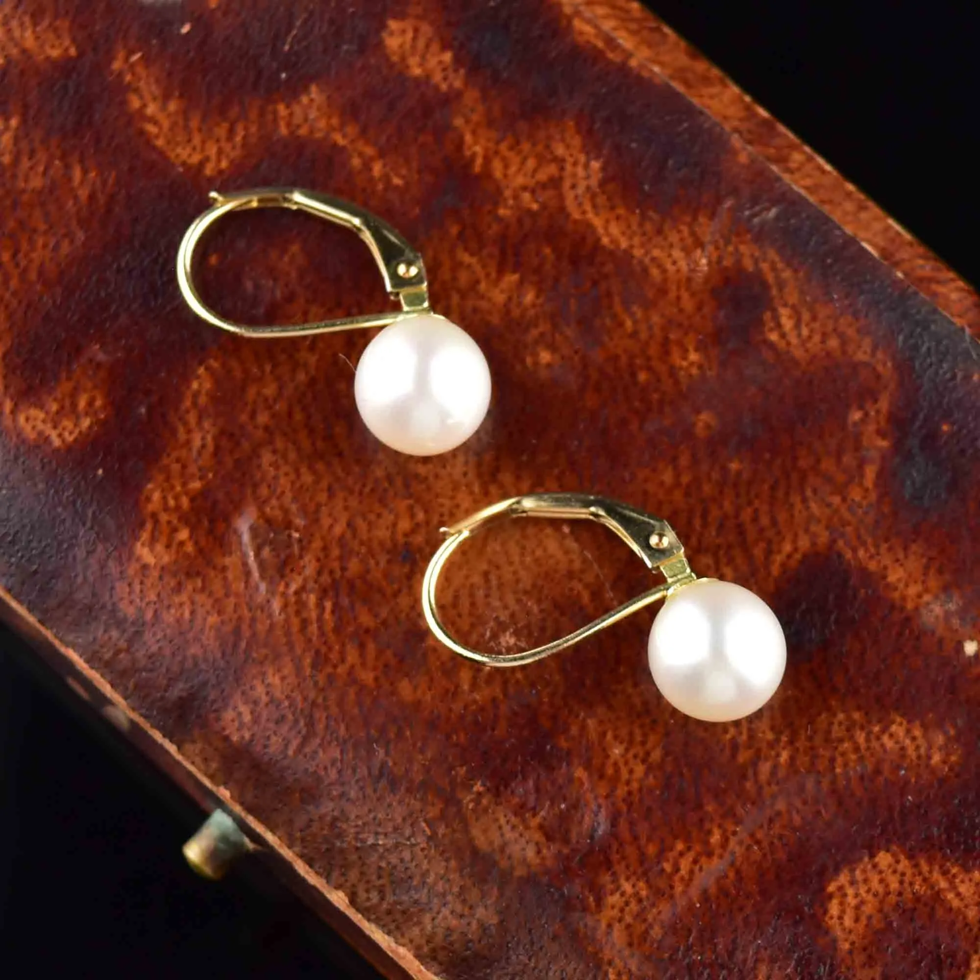 Classic 14K Gold Pearl Lever Back Drop Earrings