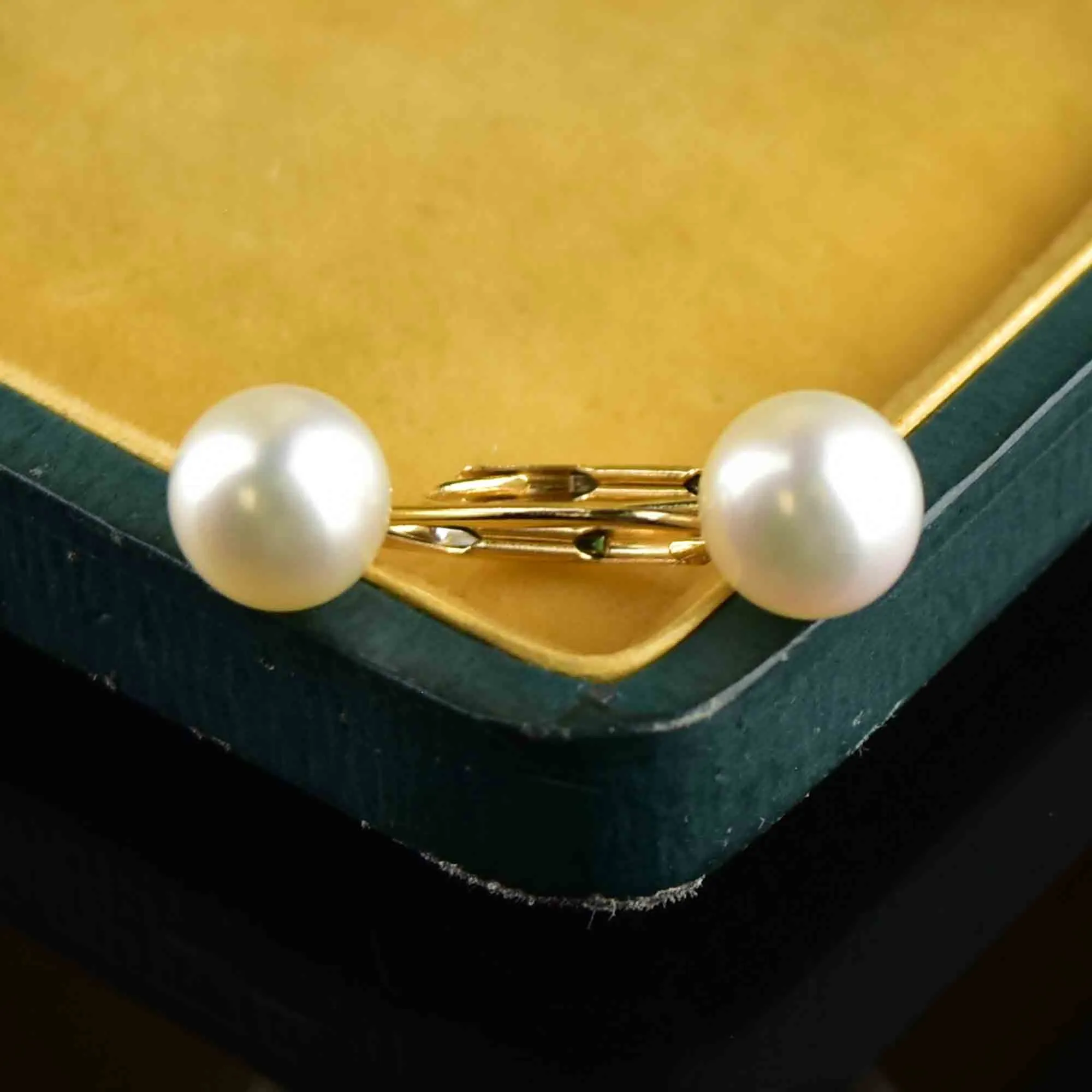 Classic 14K Gold Pearl Lever Back Drop Earrings