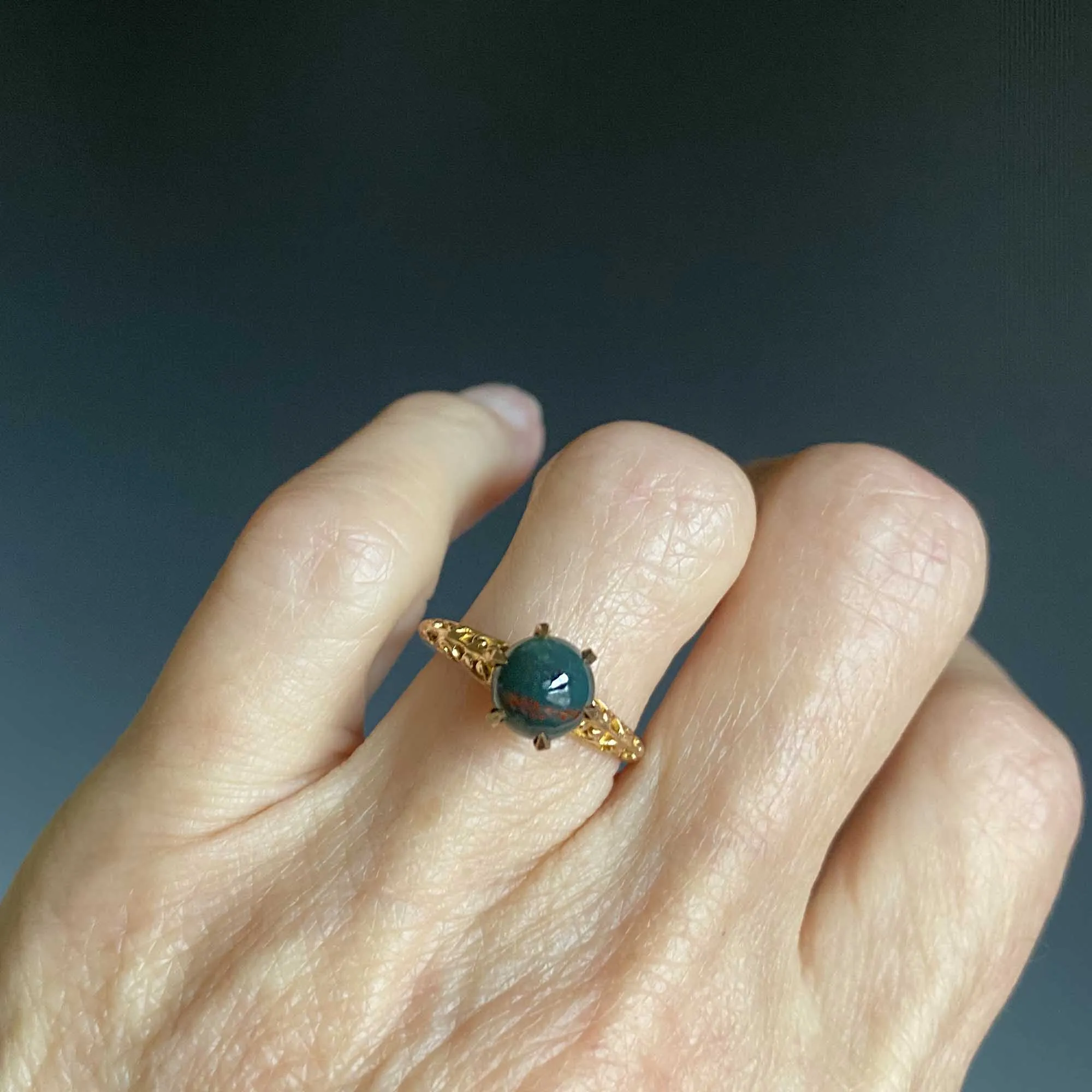 Estate Gold Filigree Solitaire Bloodstone Ring