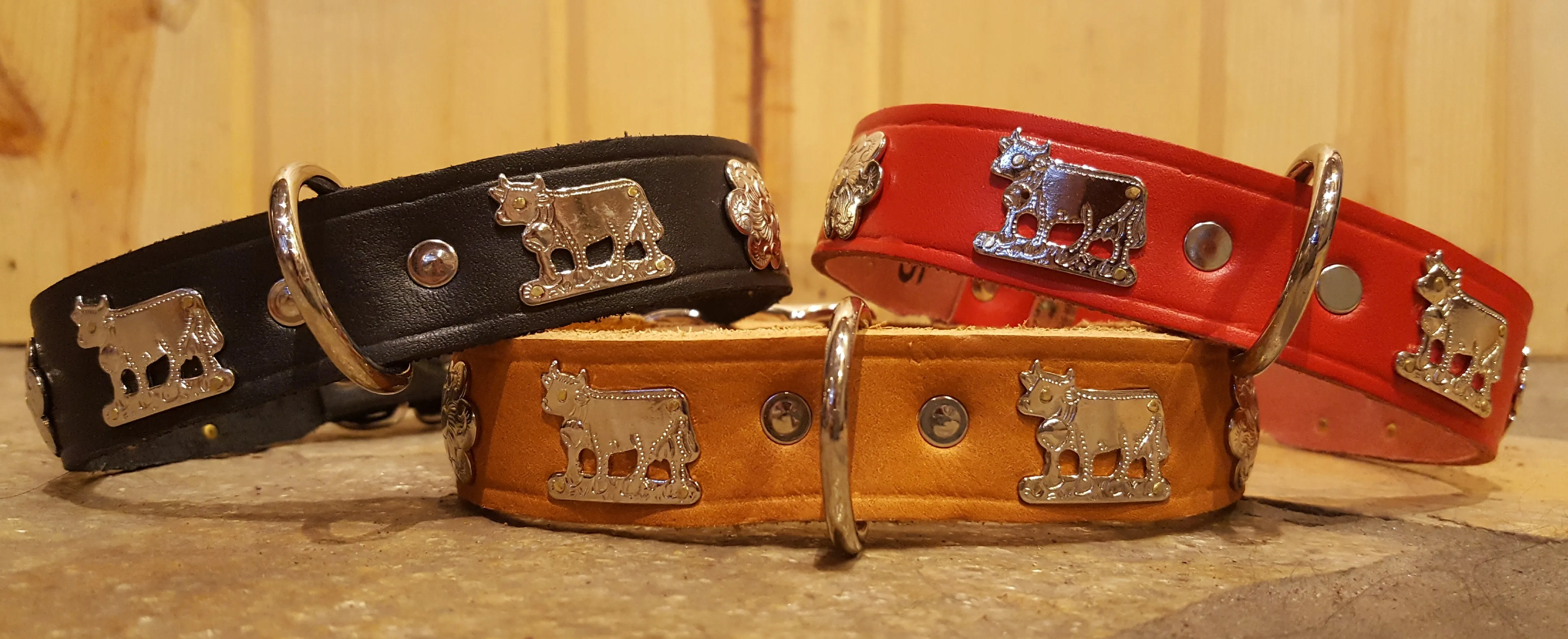 Overstock Sale! 1" Small Traditional Swiss Dog Collar