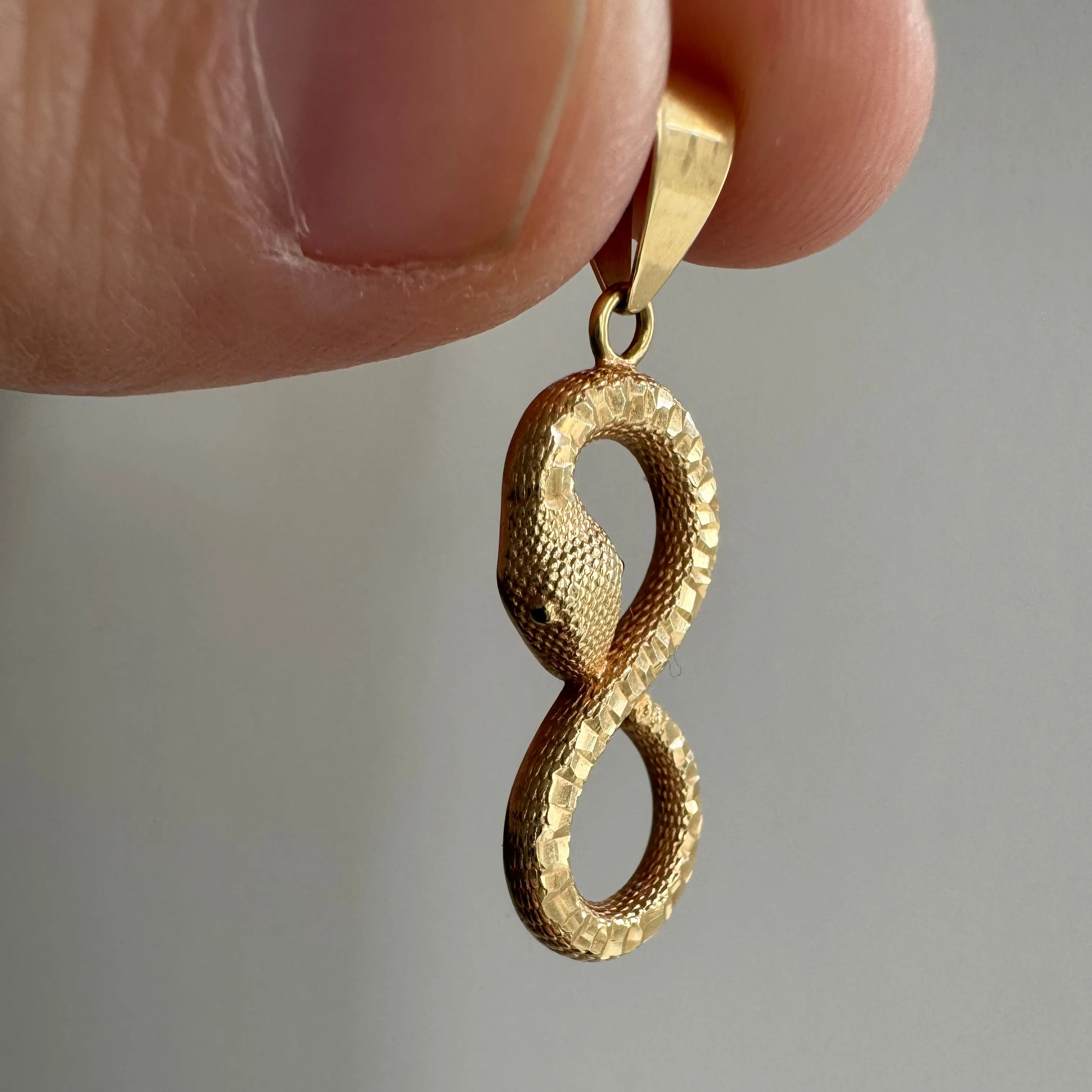 P R E - L O V E D // infinite ouroboros / 18k yellow gold serpent figure eight / a pendant