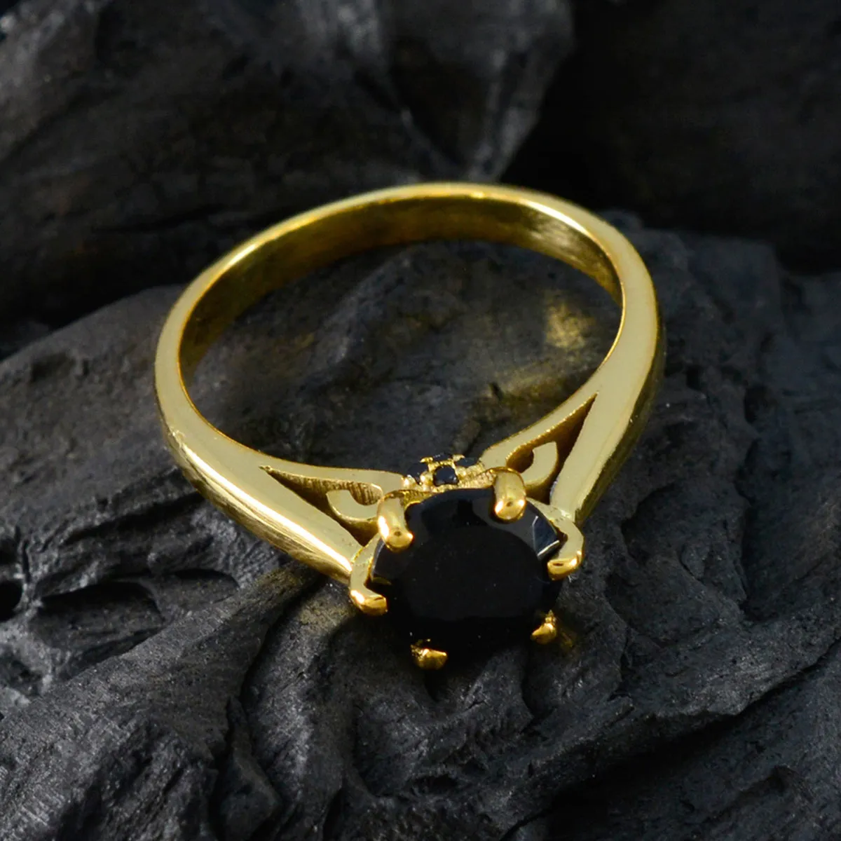 Riyo Extensive Silver Ring With Yellow Gold Plating Black Onyx Stone Round Shape Prong Setting Designer Jewelry Christmas Ring