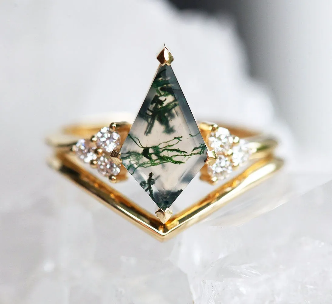 Valentia Kite Moss Agate Ring Set