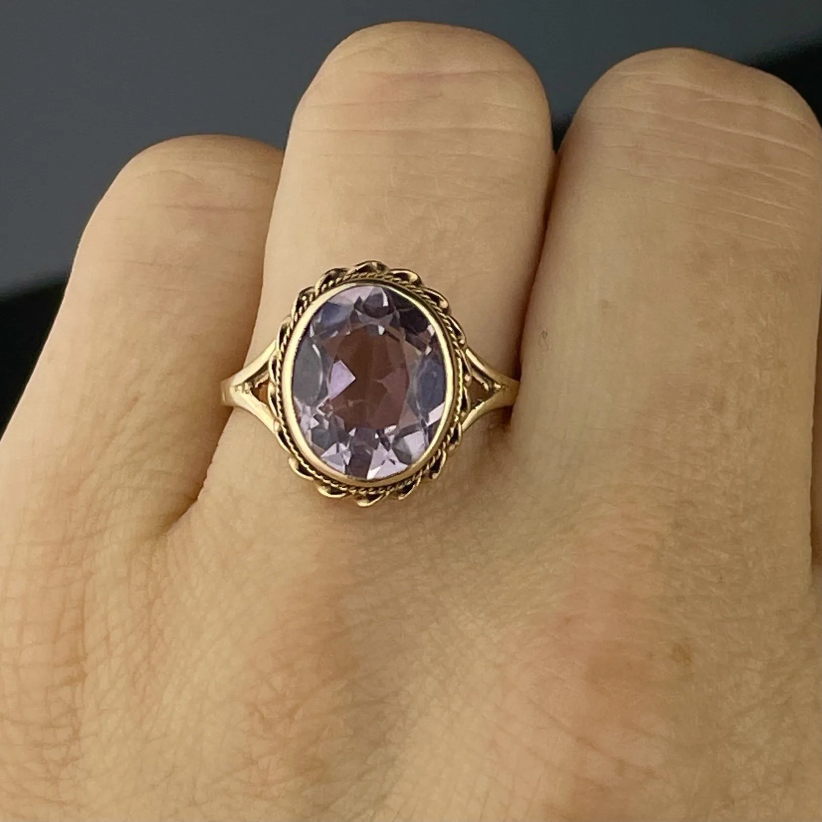 Vintage 10K Gold 5 CTW Amethyst Ring