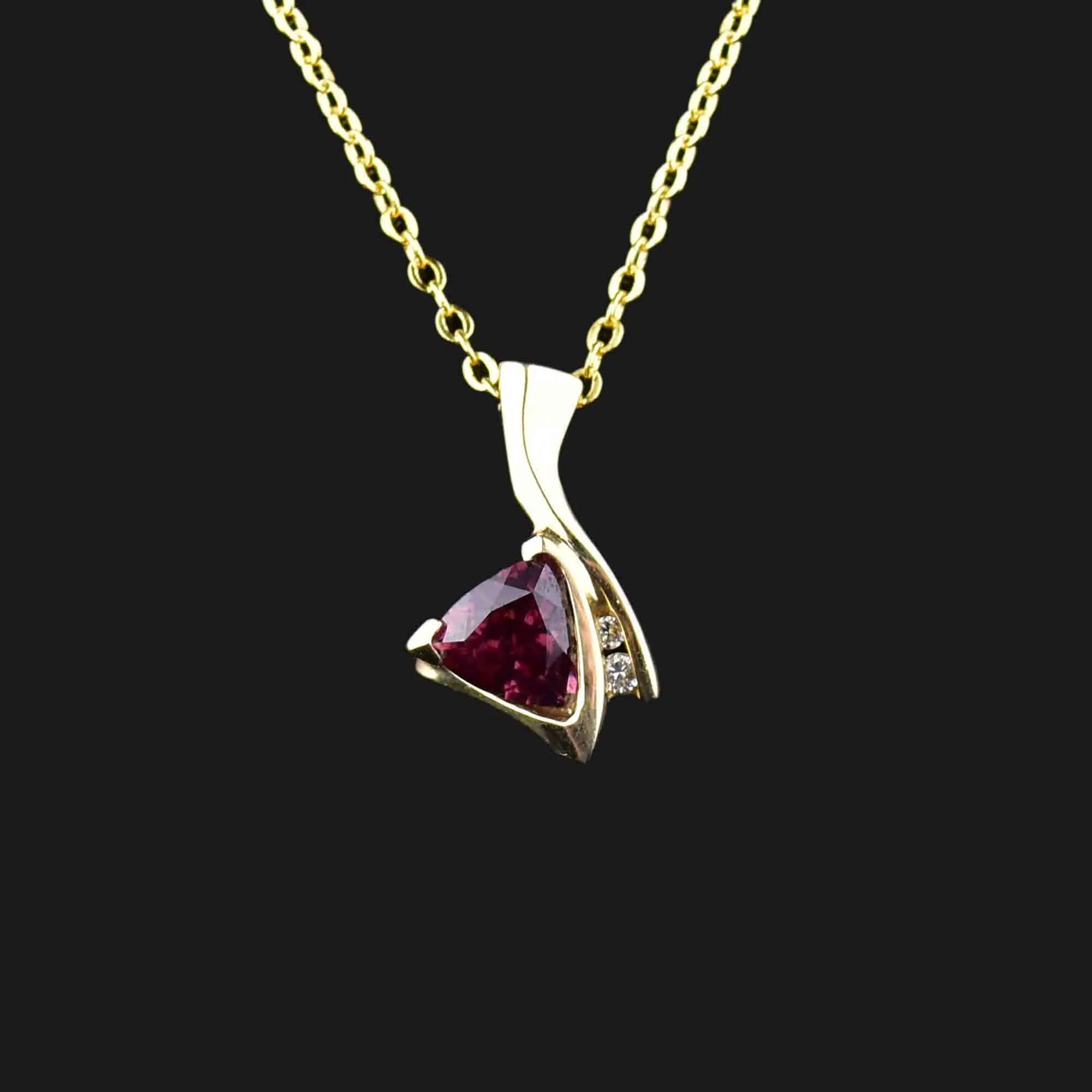 Vintage 14K Gold Diamond Tourmaline Pendant Necklace